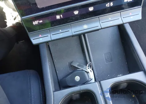 2023 Fisker Ocean One z USA, uszkodzony, nr VIN VCF1ZBU2XPG004527